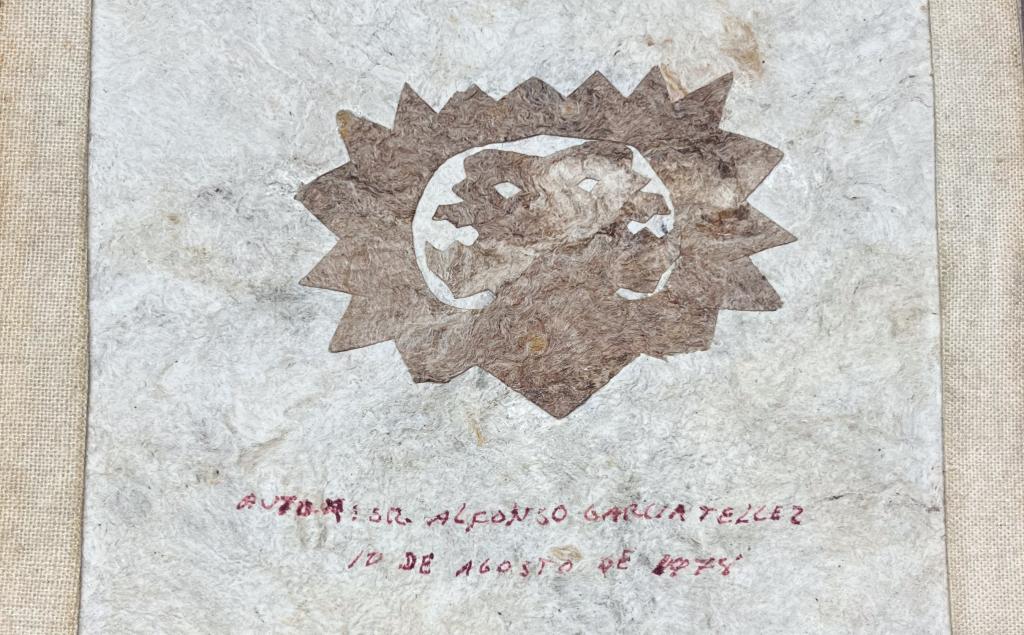 Detail from front cover of Alfonso Garcia Tellez's Historia de una vivienda para haser una ofrenda al santo tecuil. 