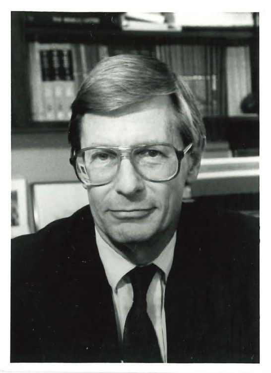 Headshot of Robert C. Moellering
