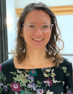Photo of Stephanie Krauss